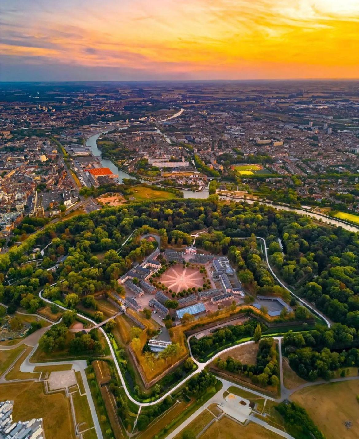 Nid Douillet Apartment Lille Luaran gambar